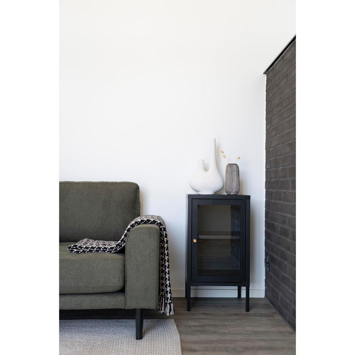 VITRINE Schwarz - Schwarz, Holzwerkstoff (38/70/35cm) - ebuy24