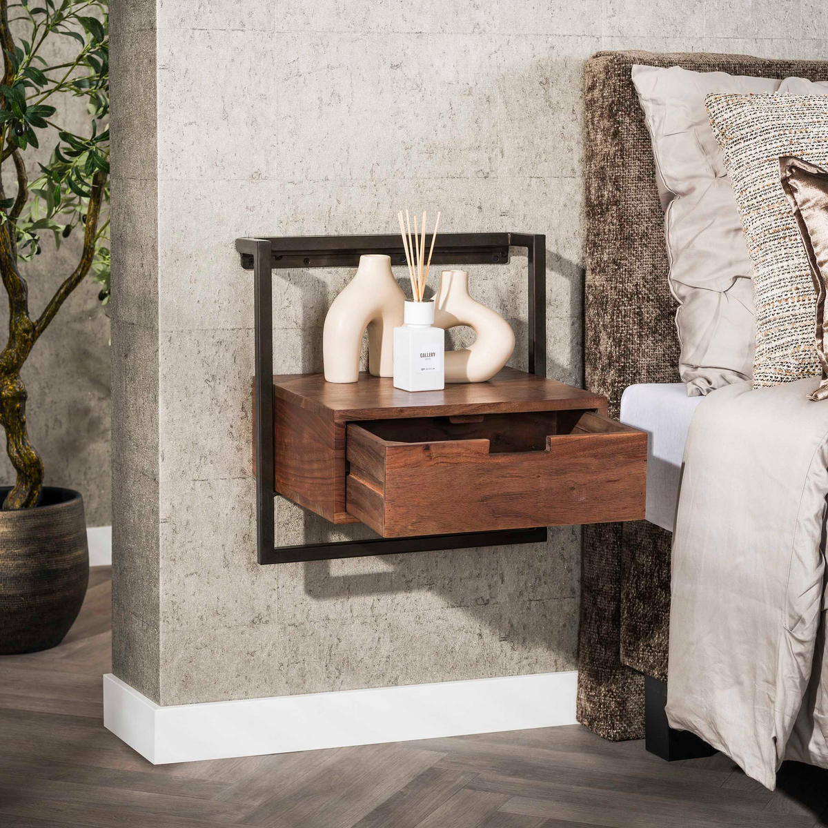 NACHTTISCH Air - Braun - 35/44/45 cm - Braun, Holz (44/45/35cm) - Hoyz Collection