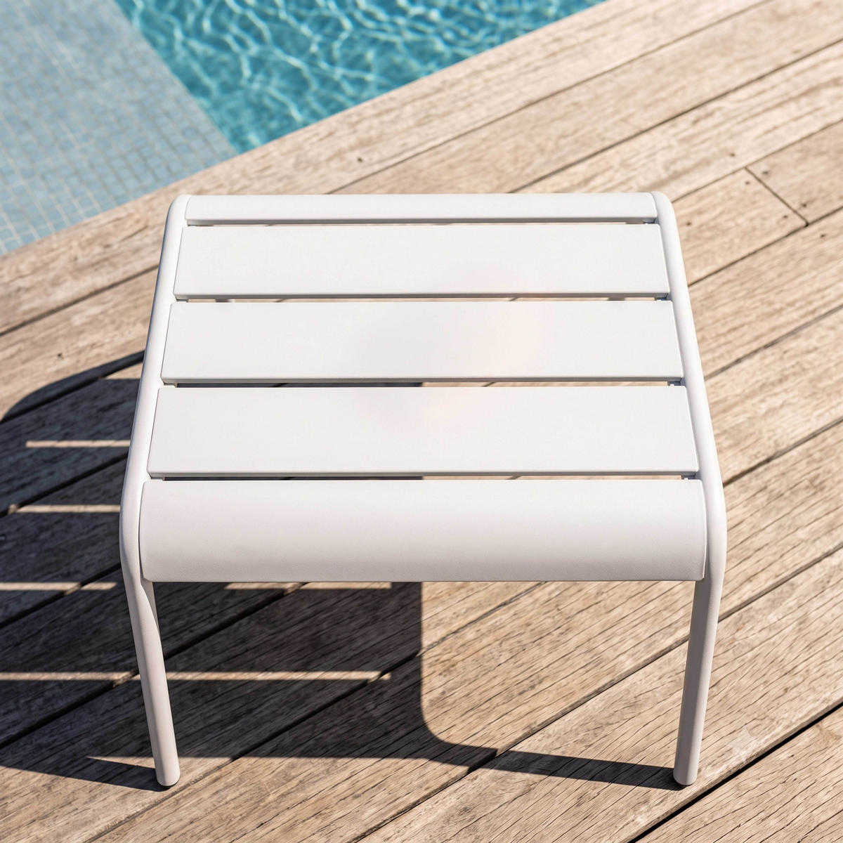 GARTENHOCKER, Weiß - Weiß, Metall (44/30/40cm) - Oviala