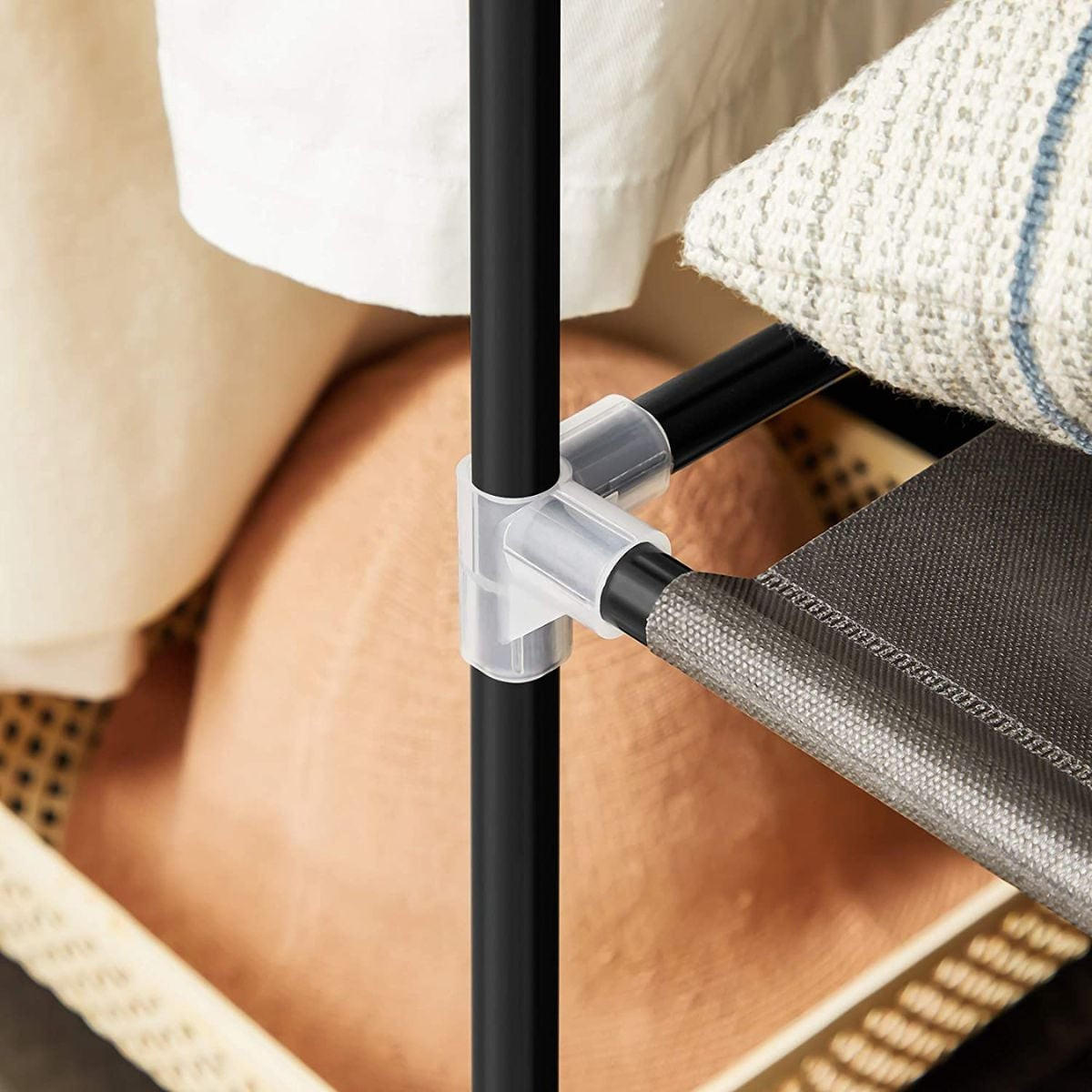 STOFFKLEIDERSCHRANK mit 12 Ebenen und Kleiderstange - L150 cm - Schwarz, Metall (45/175/150cm) - Calicosy