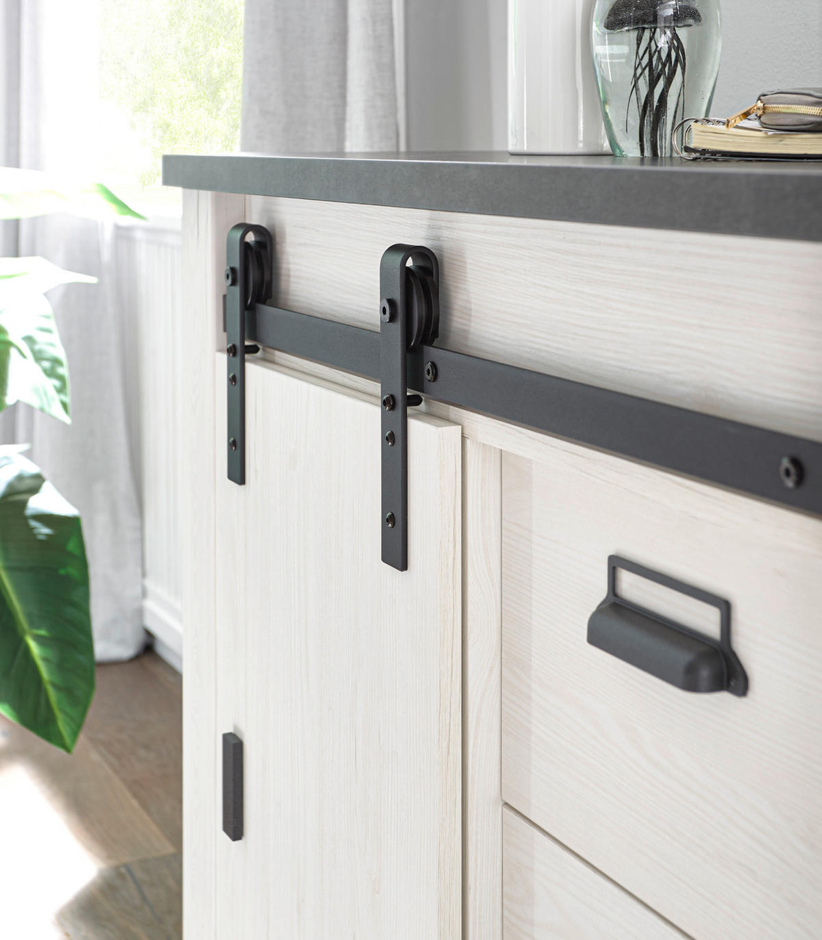SCHUHKOMMODE weiß Pinie, anthrazit Landhaus, Flurkommode mit Schiebetür - Anthrazit/Weiß, Holzwerkstoff/Metall (93/91/43cm) - Furn.Design