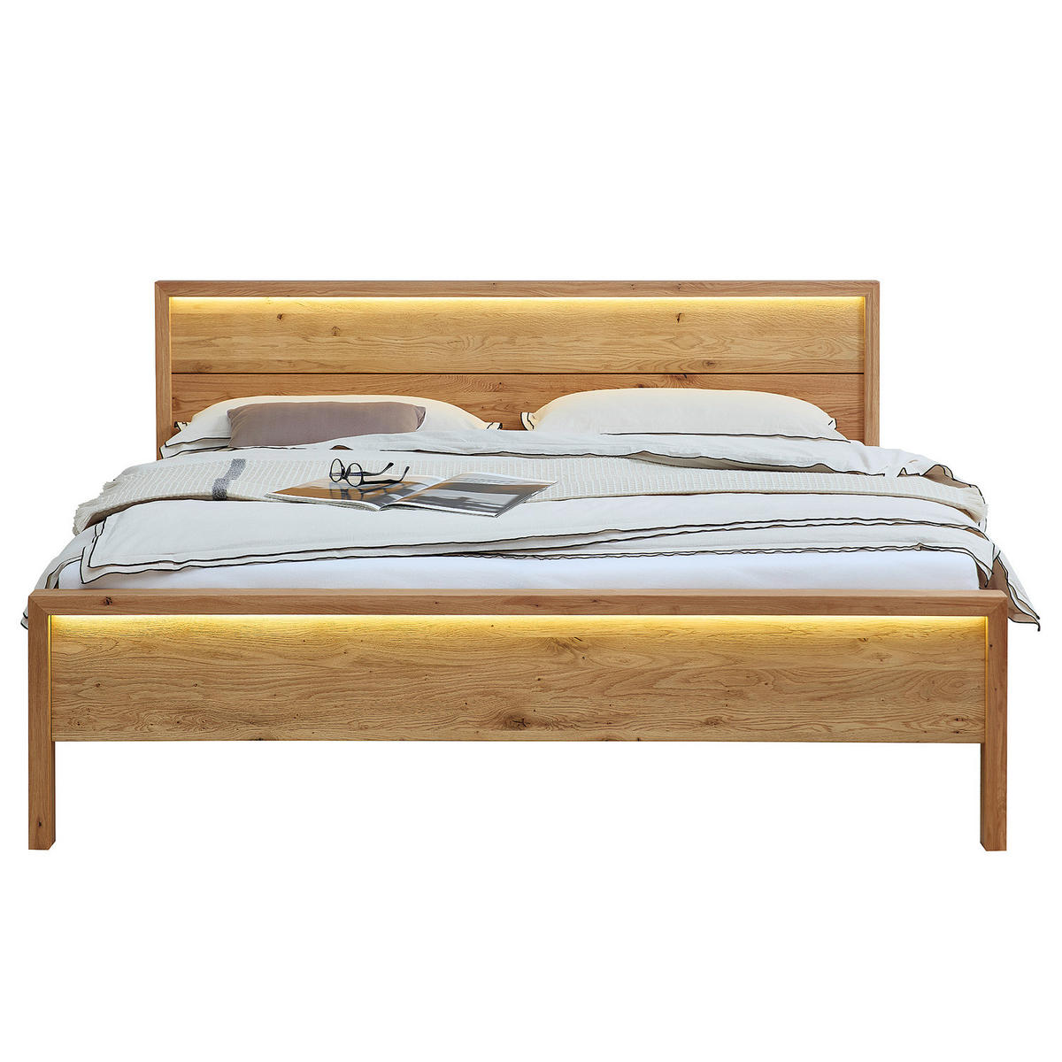 MASSIVHOLZBETT - inkl. Beleuchtung - Wildeiche massiv - Eichefarben, Holz (180/200cm) - home24