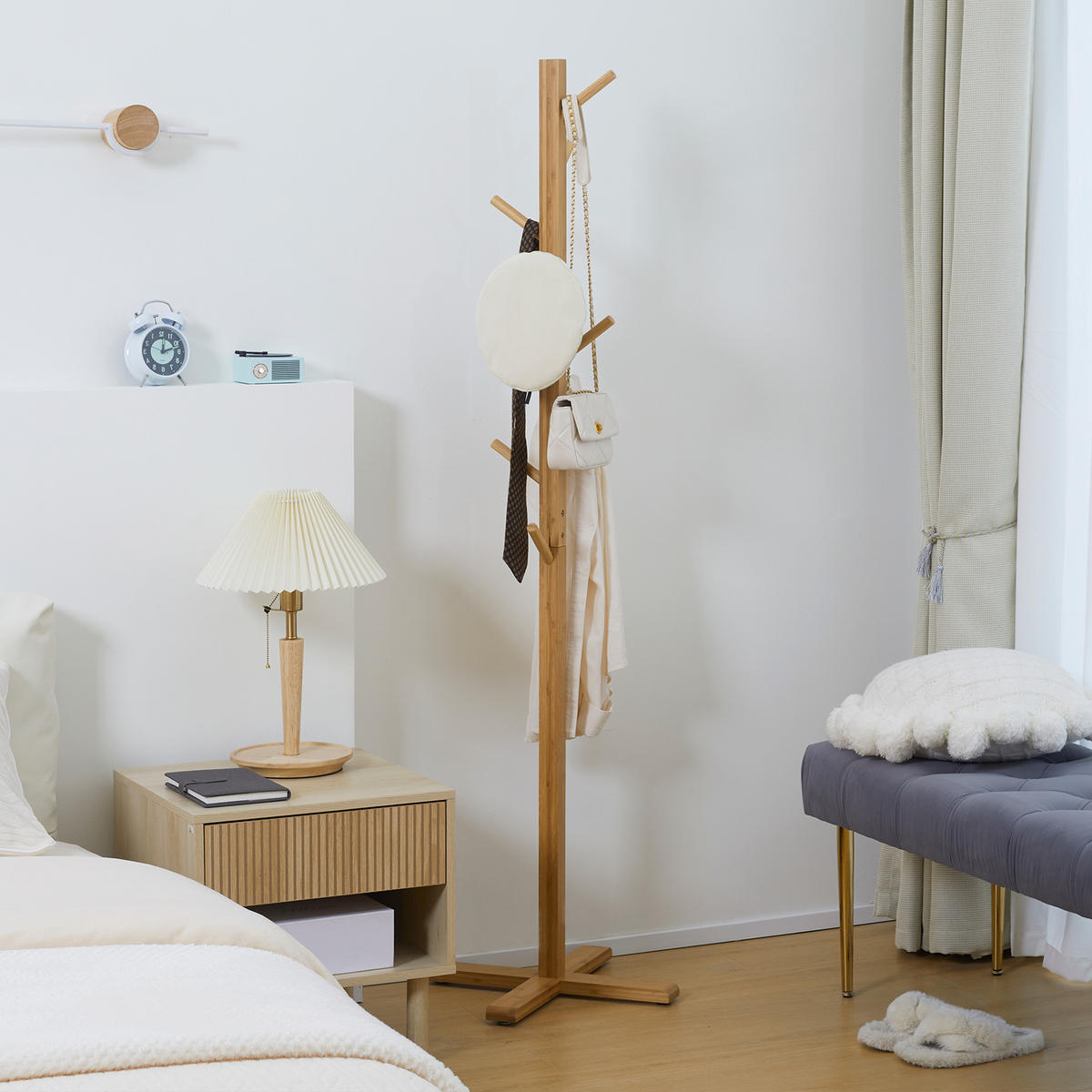 GARDEROBENSTÄNDER aus Bambus, Kleiderständer mit 8 Haken, Jackenständer für Flur - Naturfarben, Naturmaterialien (49.5/178/49.5cm) - HOMCOM