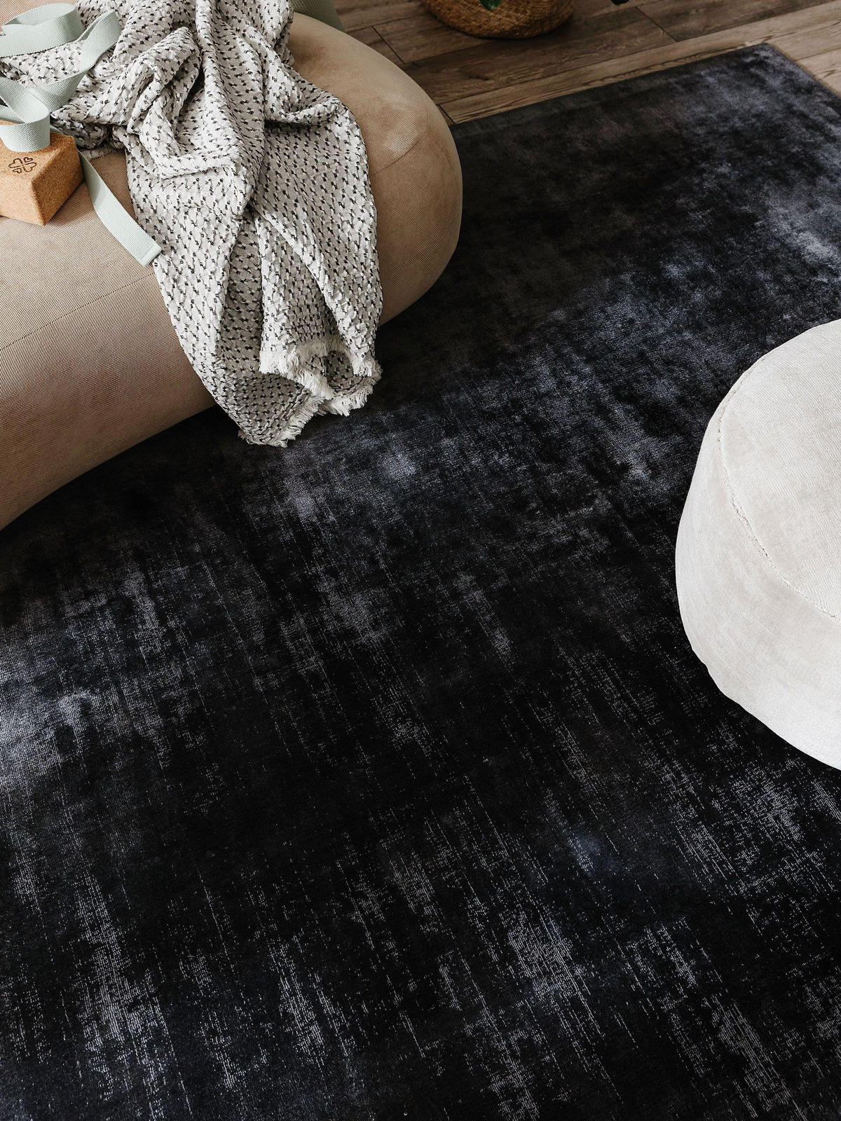 VISKOSETEPPICH Nova Dunkelgrau 120x170 cm - Dunkelgrau, Textil (120/170cm) - benuta Pure