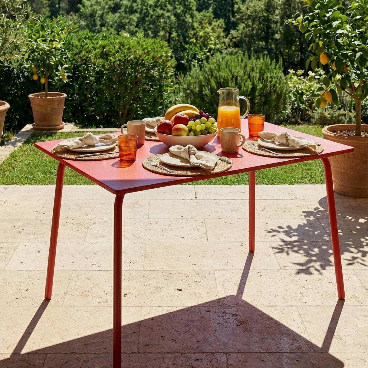 GARTENTISCH , Rot - Rot, Metall (120/70/72cm) - Oviala