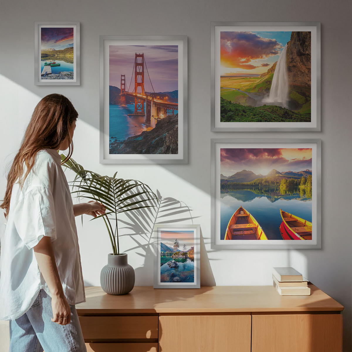 WANDBILDER 5er Set - 50x50 cm & 20x30 cm & 40x60 cm Silberner Rahmen - Bergseen, Boote, Brücken - Silberfarben, Kunststoff (40/60cm) - ArtPrintCave