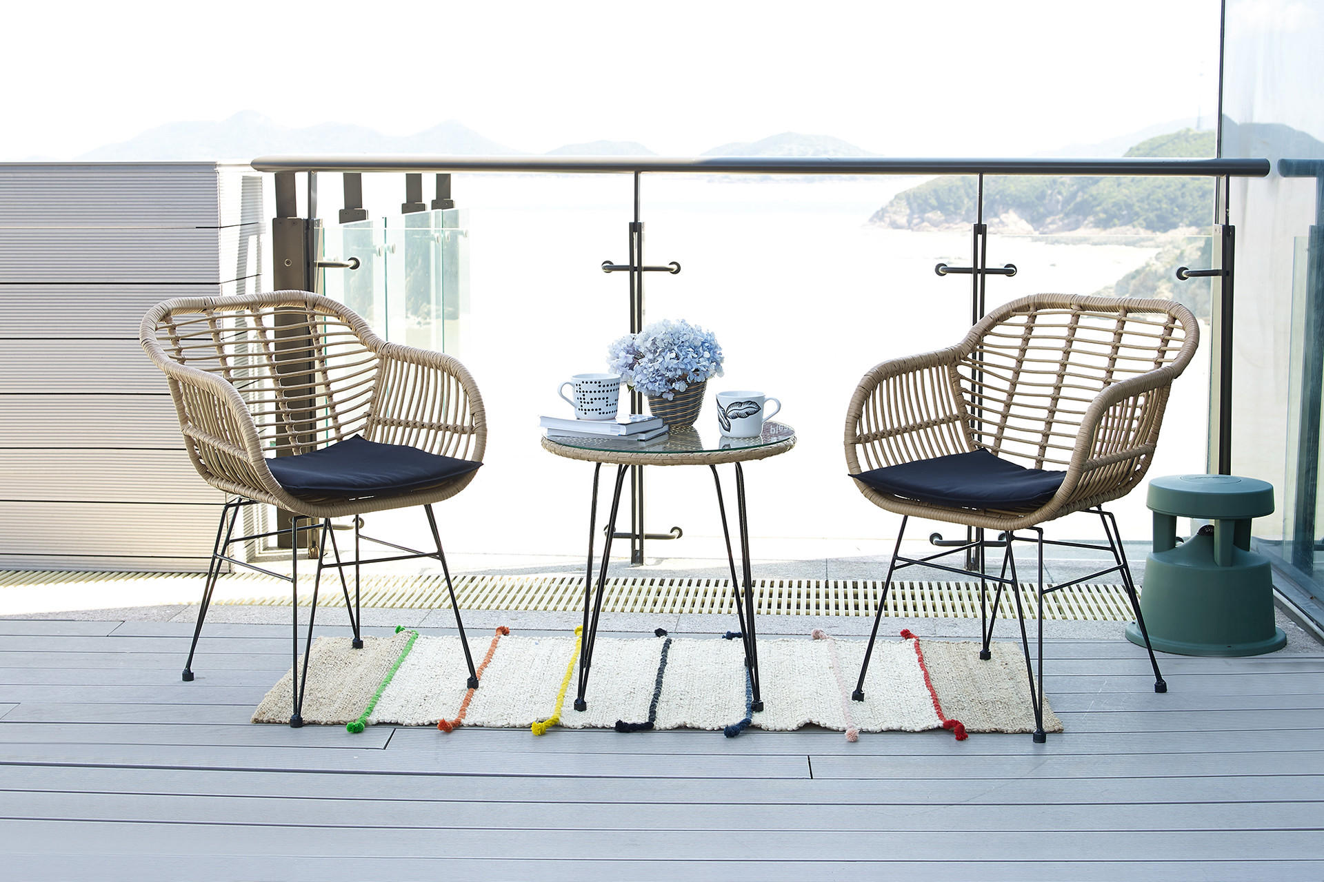 Inspirace nábytek na malý balkon