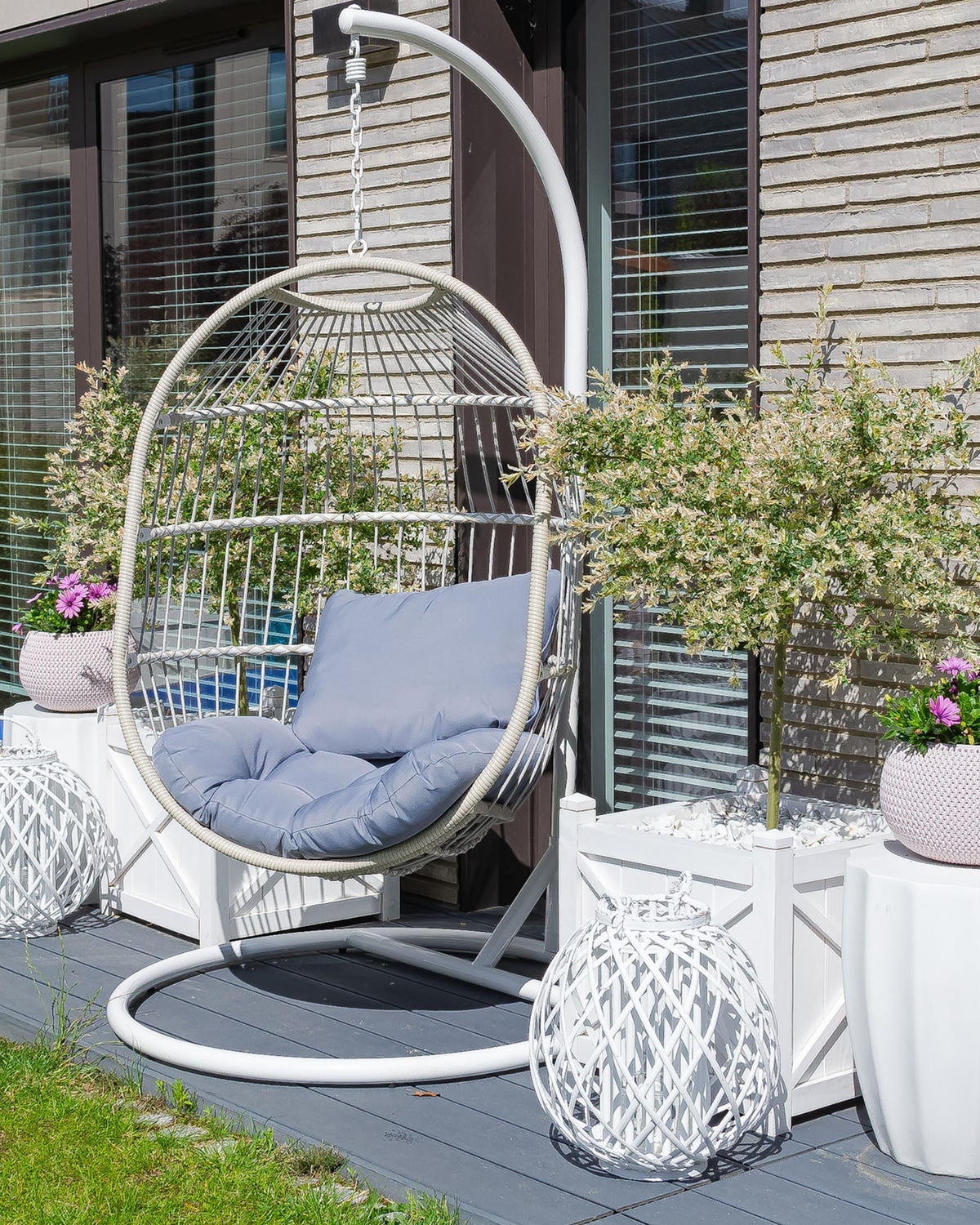 HÄNGESESSEL mit Gestell PE Rattan/Flechtseil weiß 102 cm Alba - Weiß, Kunststoff (102/200/102cm) - Beliani