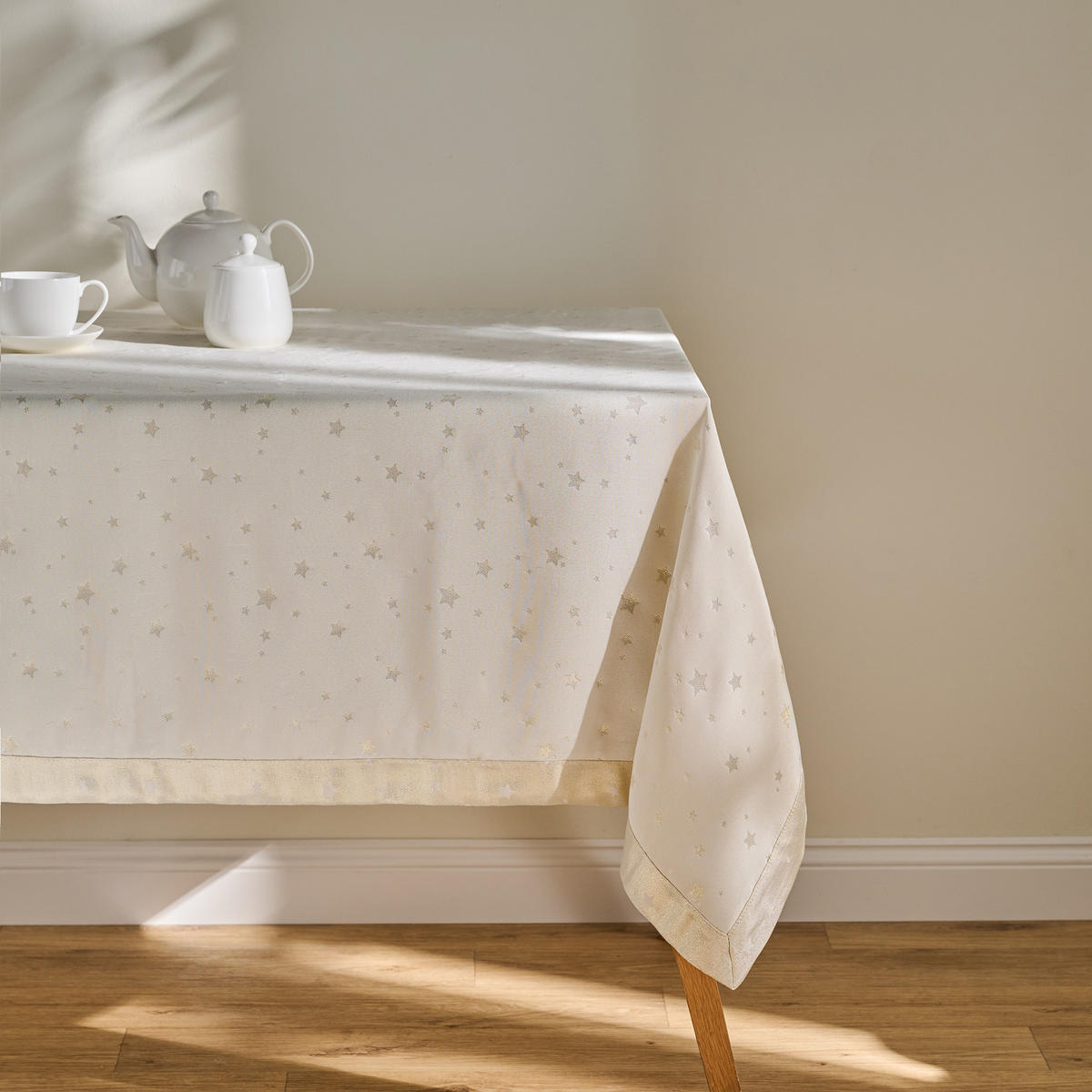 TISCHDECKE Weihnachten Stalleris 130 x 180 cm, Gold - Goldfarben, Textil (180cm) - home&you