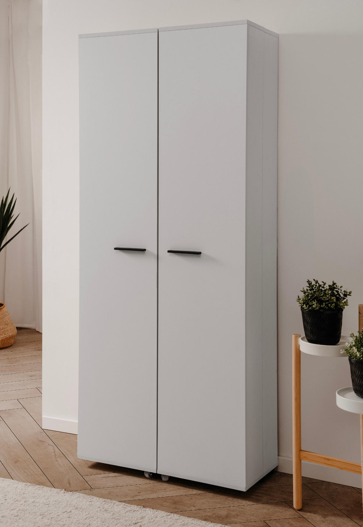 SCHUHSCHRANK weiß 74 cm, Garderobenschrank 15 Fächer, bis 30 Paar Schuhe - Schwarz/Weiß, Holzwerkstoff/Kunststoff (70/181.5/34cm) - Furn.Design