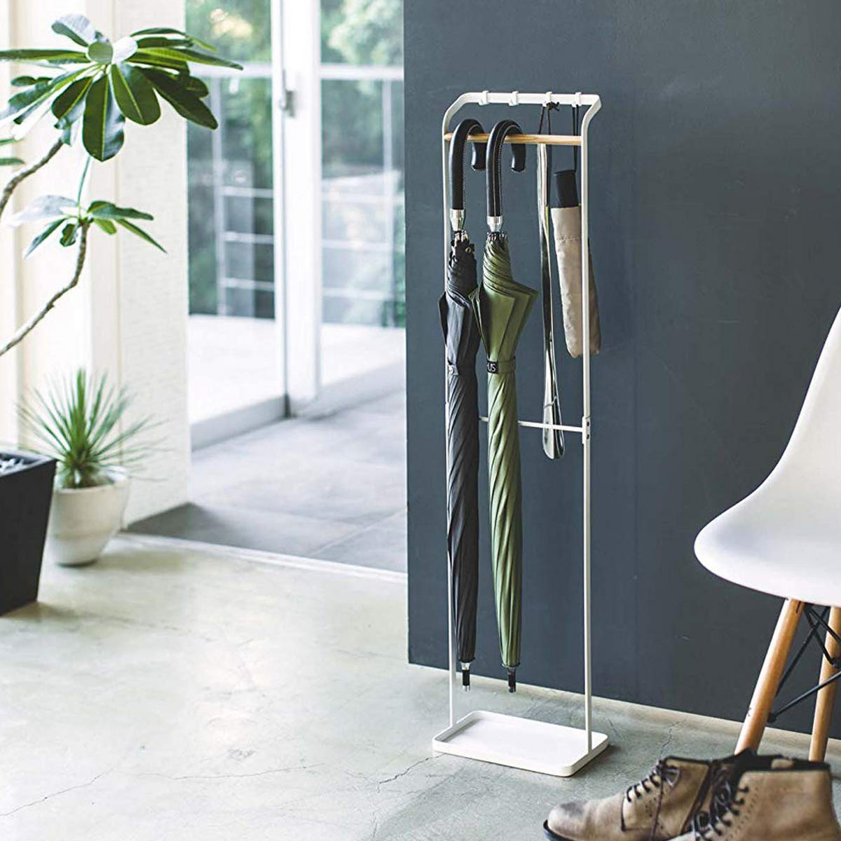 SCHIRMSTÄNDER Tower 3862 Weiß Metall/Holz 105/25/15 cm - Weiß, Holz/Metall (25/105/15cm) - Yamazaki