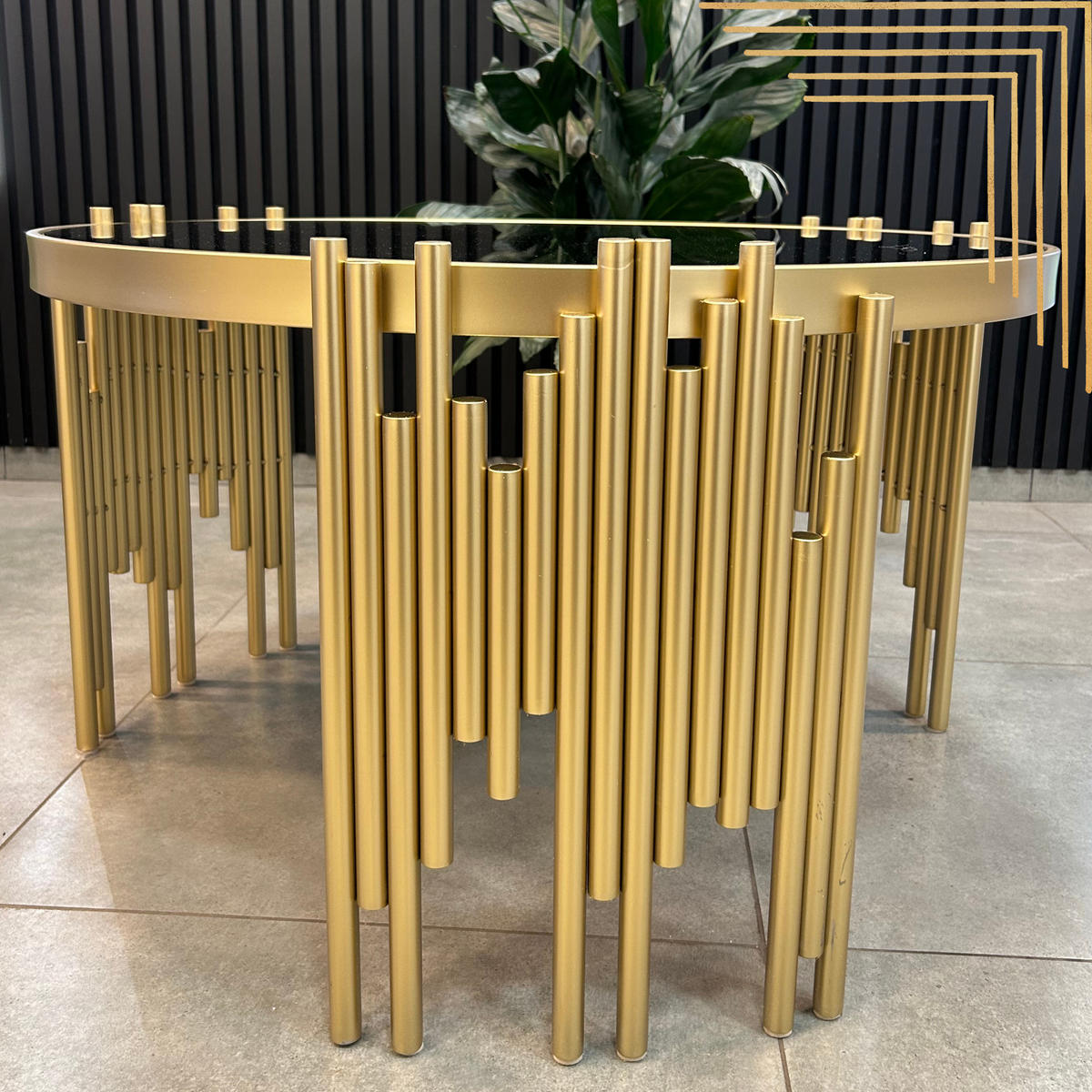 DESIGNER-COUCHTISCH Rund – Skulpturales Design trifft maßgefertigte Handwerkskunst - Goldfarben, Metall (91/91/45cm) - Fortisline