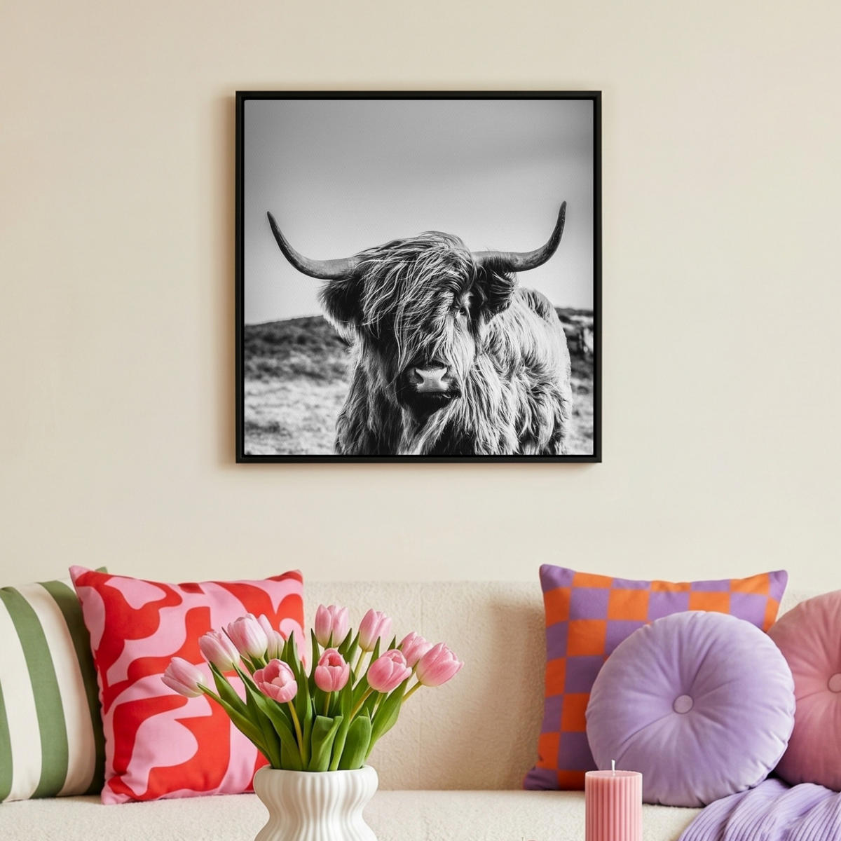 LEINWAND Bilder mit Rahmen - Kuh - Schottischer Hochländer - Schwarz - Weiß - Tier - Natur - Wildtiere - 50x50 - Schwarz, Textil (50/50cm) - MuchoWow