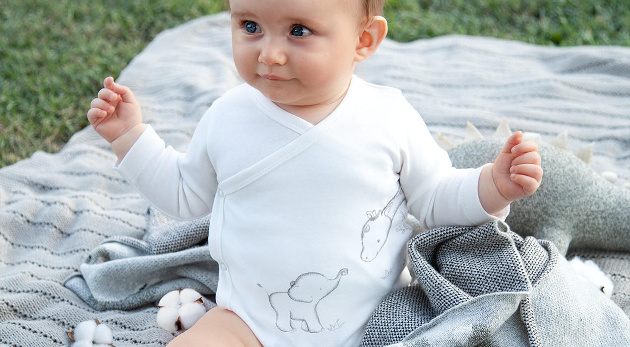 Avelia Babykleidung