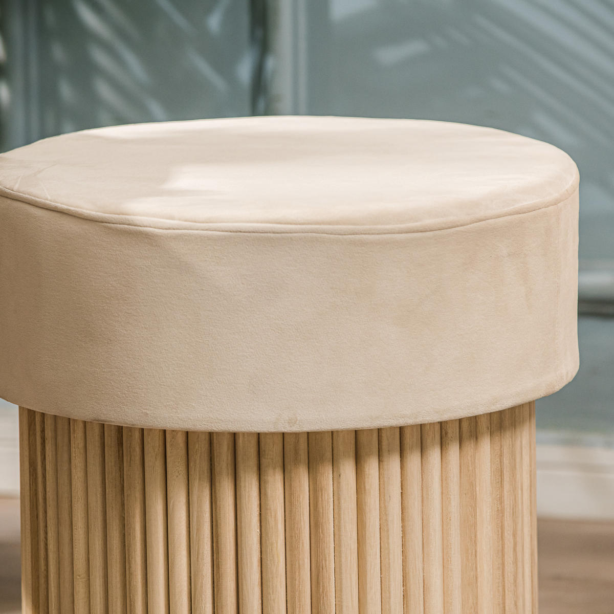 HOCKER Samt Beige - Beige, Textil (43/45/43cm) - Nordlys