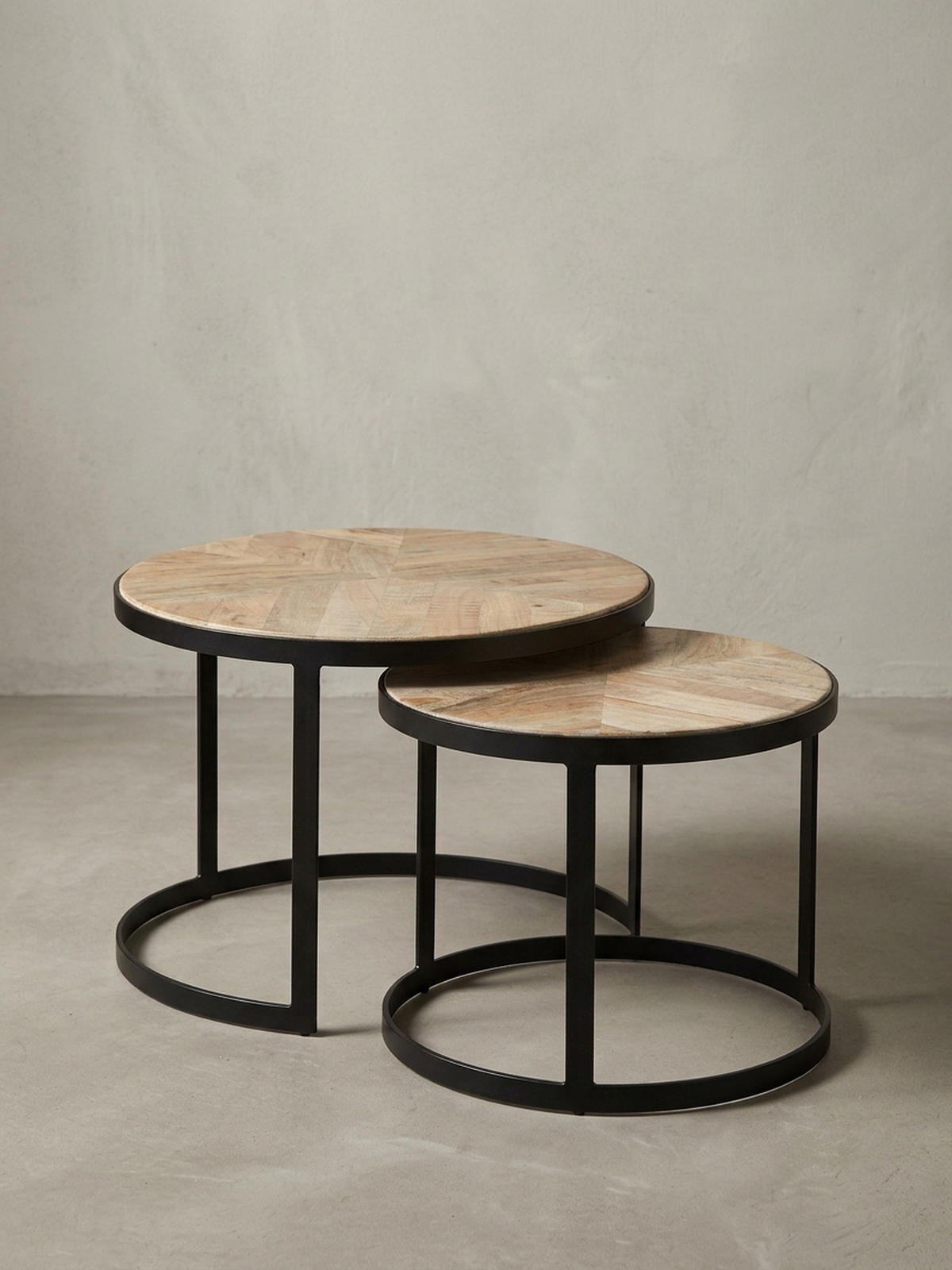 COUCHTISCH 2er Set Massivholz Metall Platzsparend Handgefertigt ESINO, Beige 60x60x40 cm - Beige/Schwarz, Holz/Metall (60/60/40cm) - KADIMA DESIGN