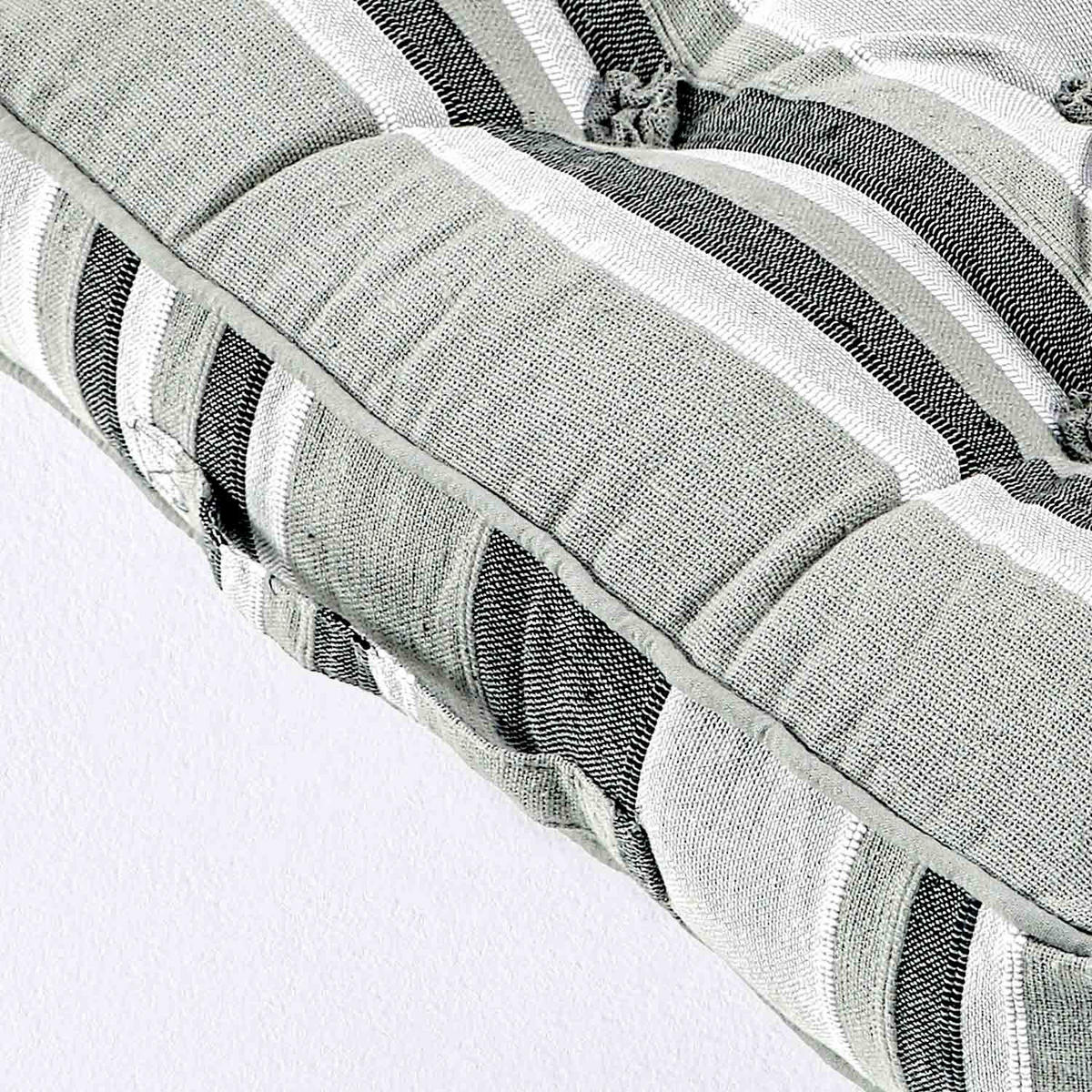 SITZKISSEN Morocco grau-weiß gestreift 40/40/8 cm - Hellgrau, Textil (40/40/8cm) - Homescapes