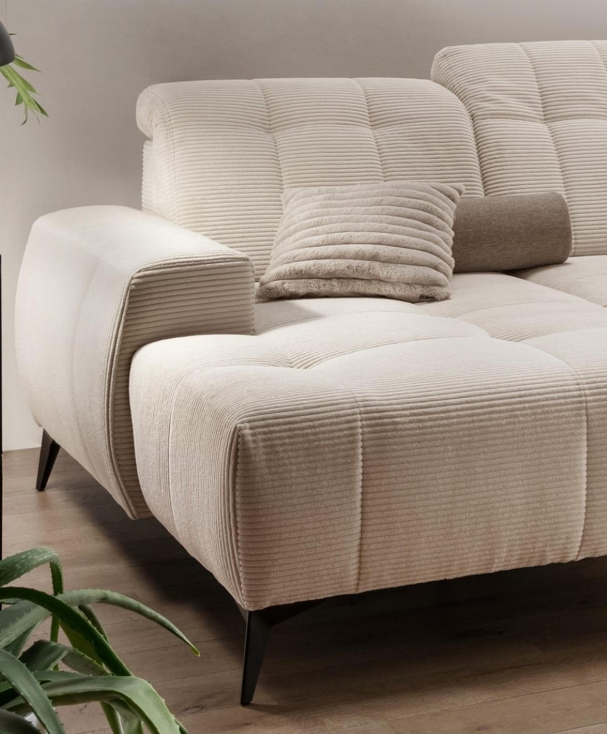 WOHNLANDSCHAFT mit elektrisch verstellbare Relaxfunktion, Cord-Stoff - Beige/Schwarz, Textil/Metall (200/104/337cm) - myHomelando