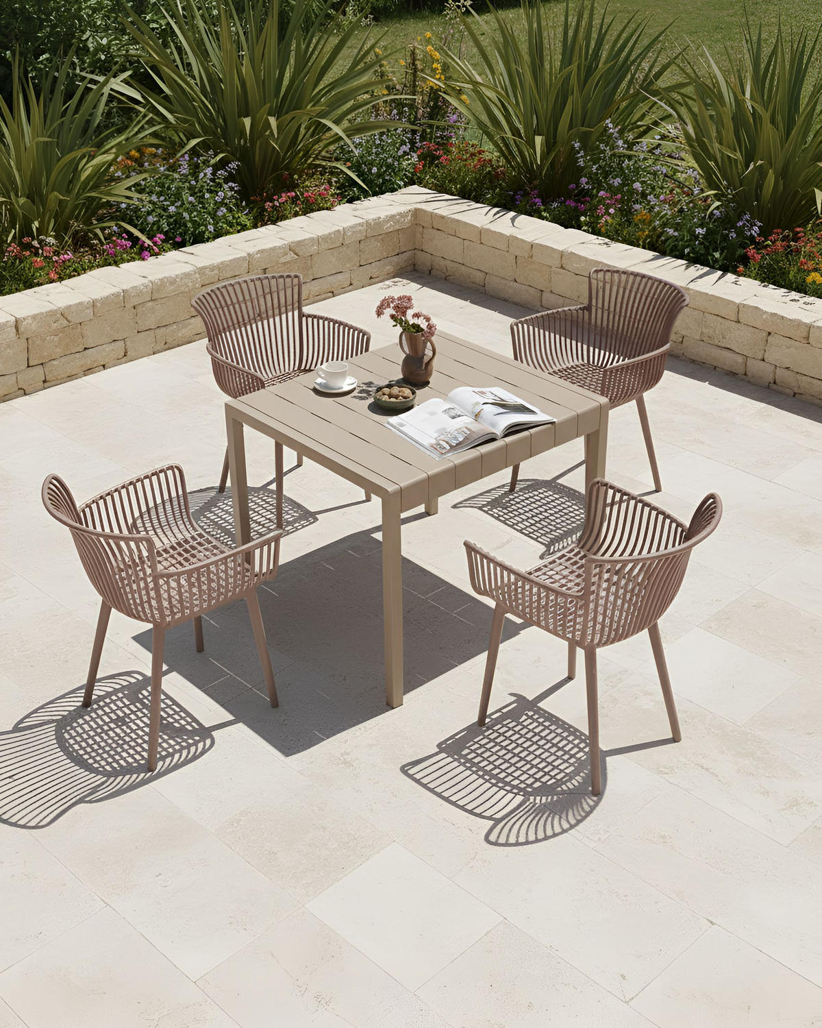 GARTENSTUHL 4er-Set Braun Pesaro - Braun, Kunststoff (58/84/45cm) - Beliani