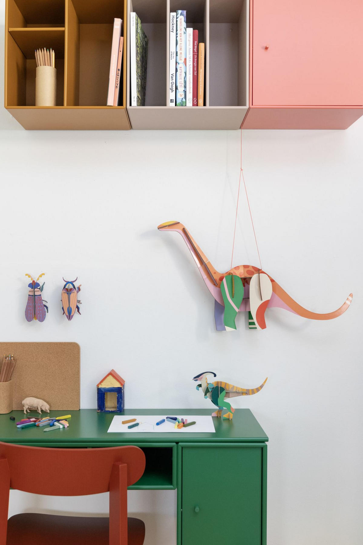 WANDSKULPTUR Bunt 7,5/14,3 cm - Multicolor, Wellpappe (7.5/14.3/22cm) - KUNSTLOFT