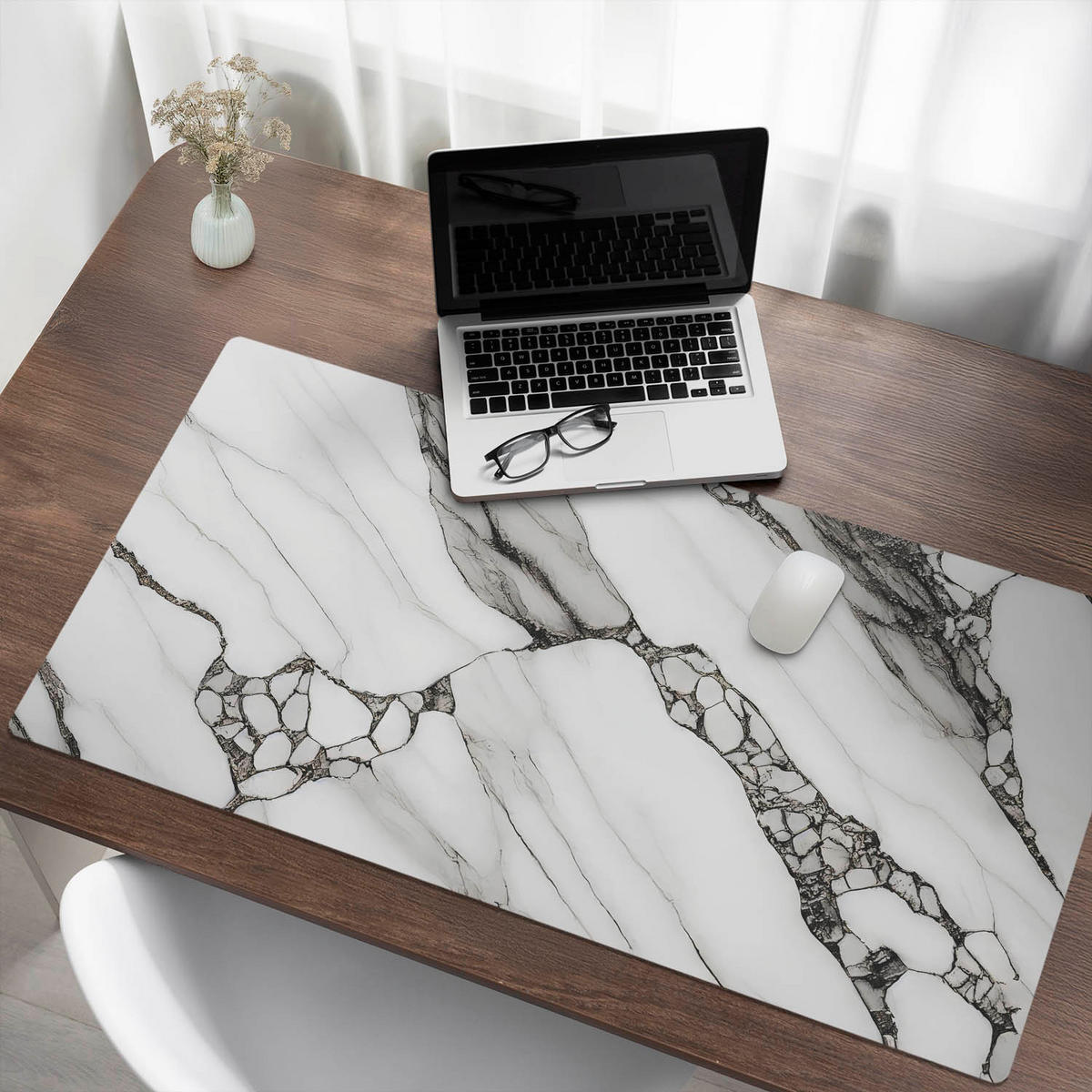 SCHREIBTISCHUNTERLAGE 120x60 cm Schwarz-Weiß - Weiß Hochglanz, Kunststoff (1.6/120/60cm) - Wallfluent