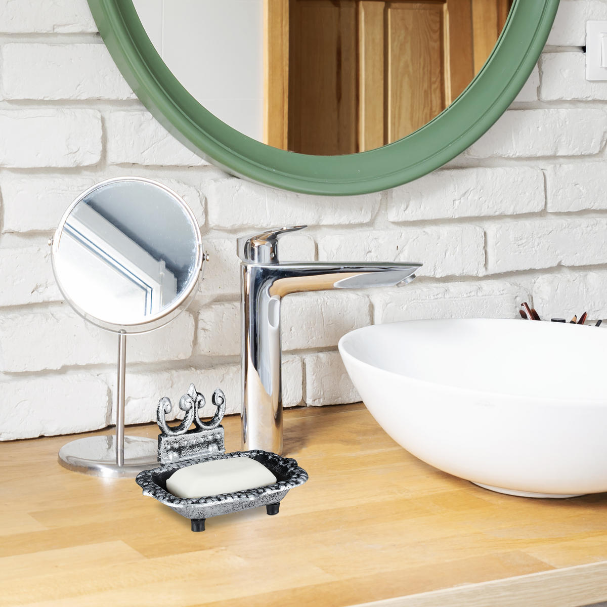 MISKA na mydlo - strieborná, kov/plast (15/10/11.5cm) - Relaxdays