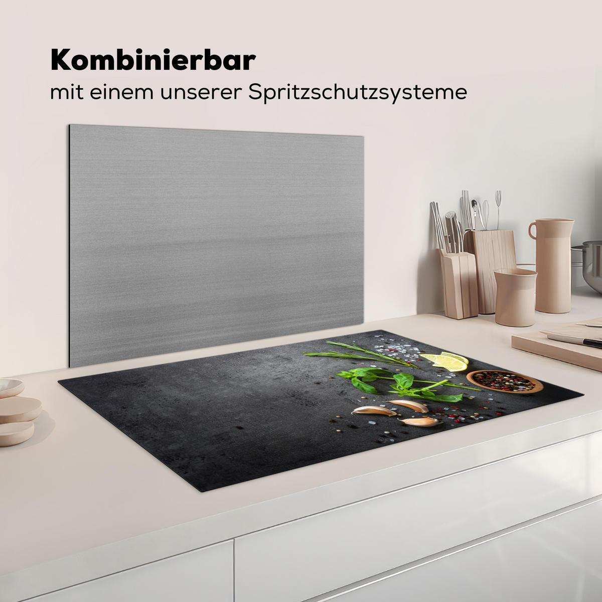 KRYT NA INDUKČNÍ DESKU Limetka - Bylinky - Koření - Zelená - Šedá - Beton 85x52 cm - zelená barva, plast (85/52/0.2cm) - MuchoWow