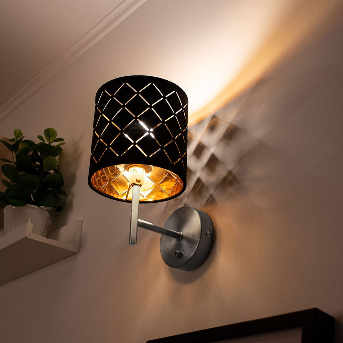 LED WANDLEUCHTE CLARKE Schwarz Gold - Schwarz, Metall (19/26/19cm)