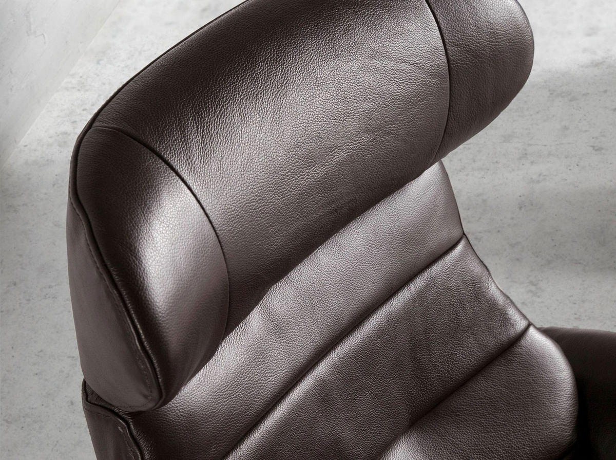 DREHSESSEL aus schokoladenbraunem Leder - Kastanienfarben/Dunkelbraun, Leder/Metall (80/100/84cm) - ANGEL CERDA