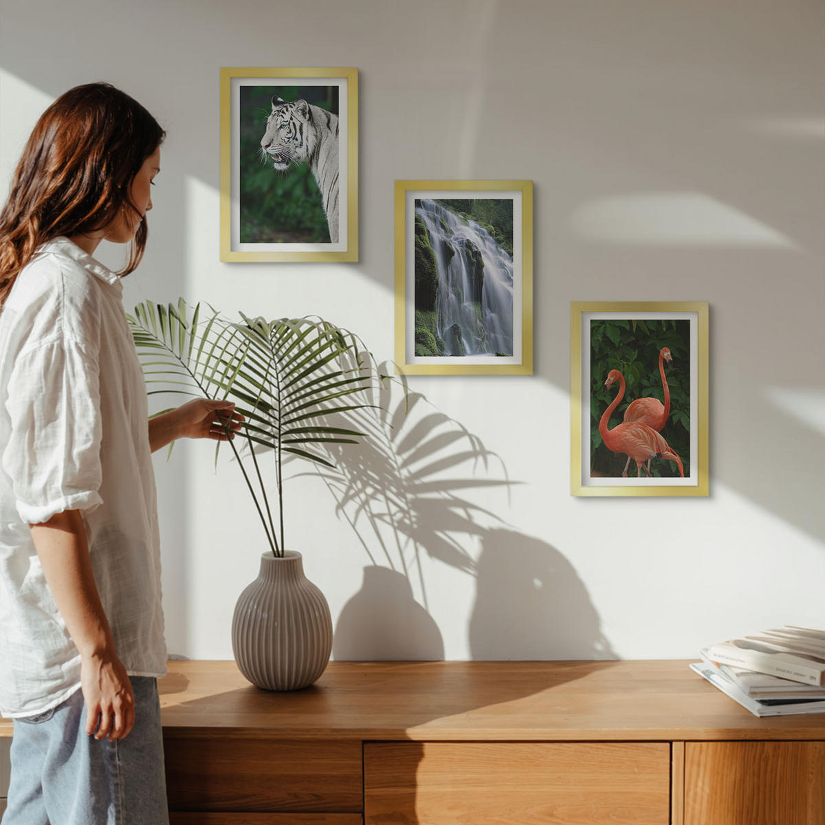 WANDBILDER 3er Set - 20x30 cm Goldrahmen - Tiger Wasserfall Flamingos Natur - Goldfarben, Kunststoff (20/30cm) - ArtPrintCave