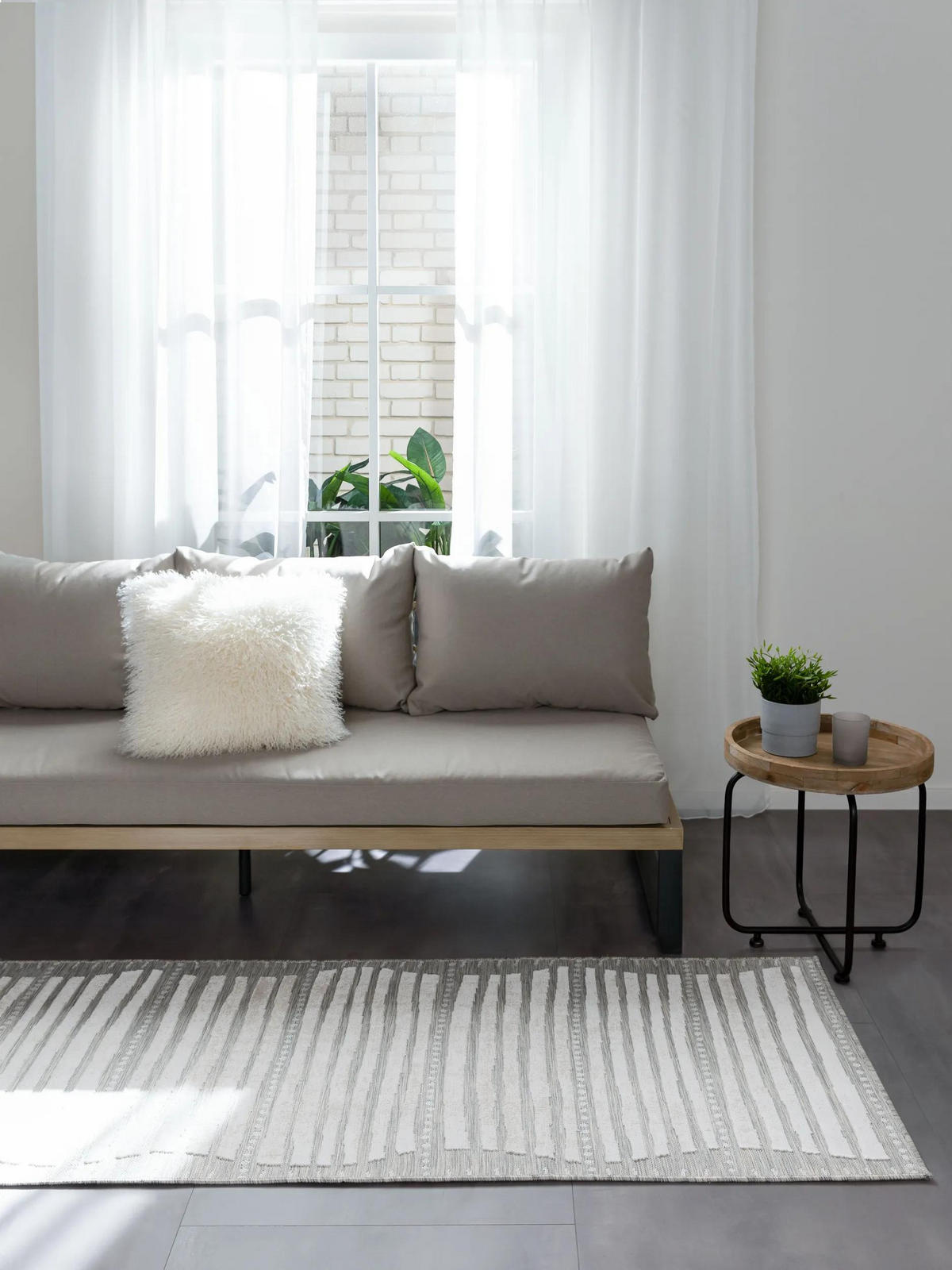 VNITŘNÍ a venkovní běhoun Flora Šedá 80x300 cm - krémová, plast/umělá hmota (80/300cm) - benuta