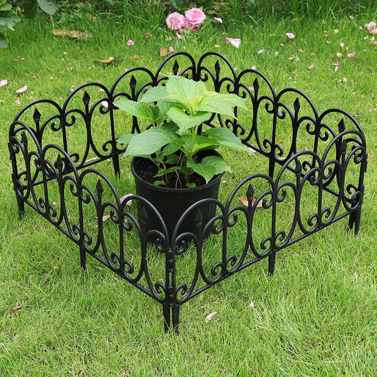 GARTENZAUN 6er-Set aus Kunststoff in schwarz Europäischer dekorativ rost und UV-beständig ohne Werkzeug je 60 x 33 cm - Schwarz, Kunststoff (4/33/60cm) - Livingandhome
