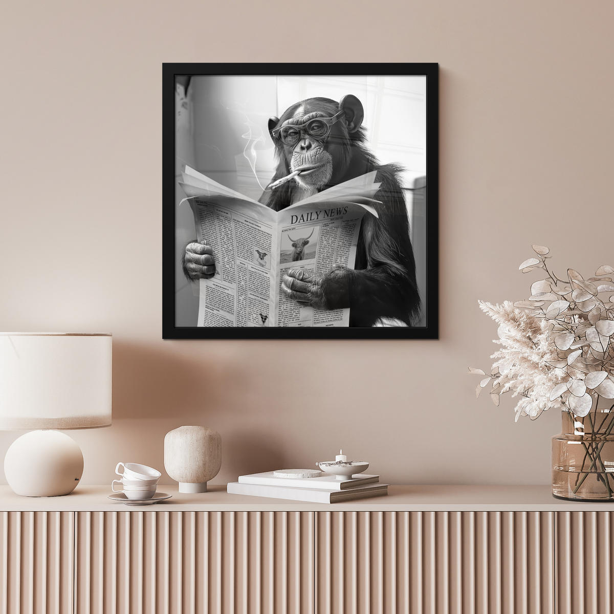POSTER MIT RAHMEN Affe - WC - Zeitung - Schwarz-Weiß - Humor 40x40 cm - Hellgrau, Papier (40/40cm) - MuchoWow