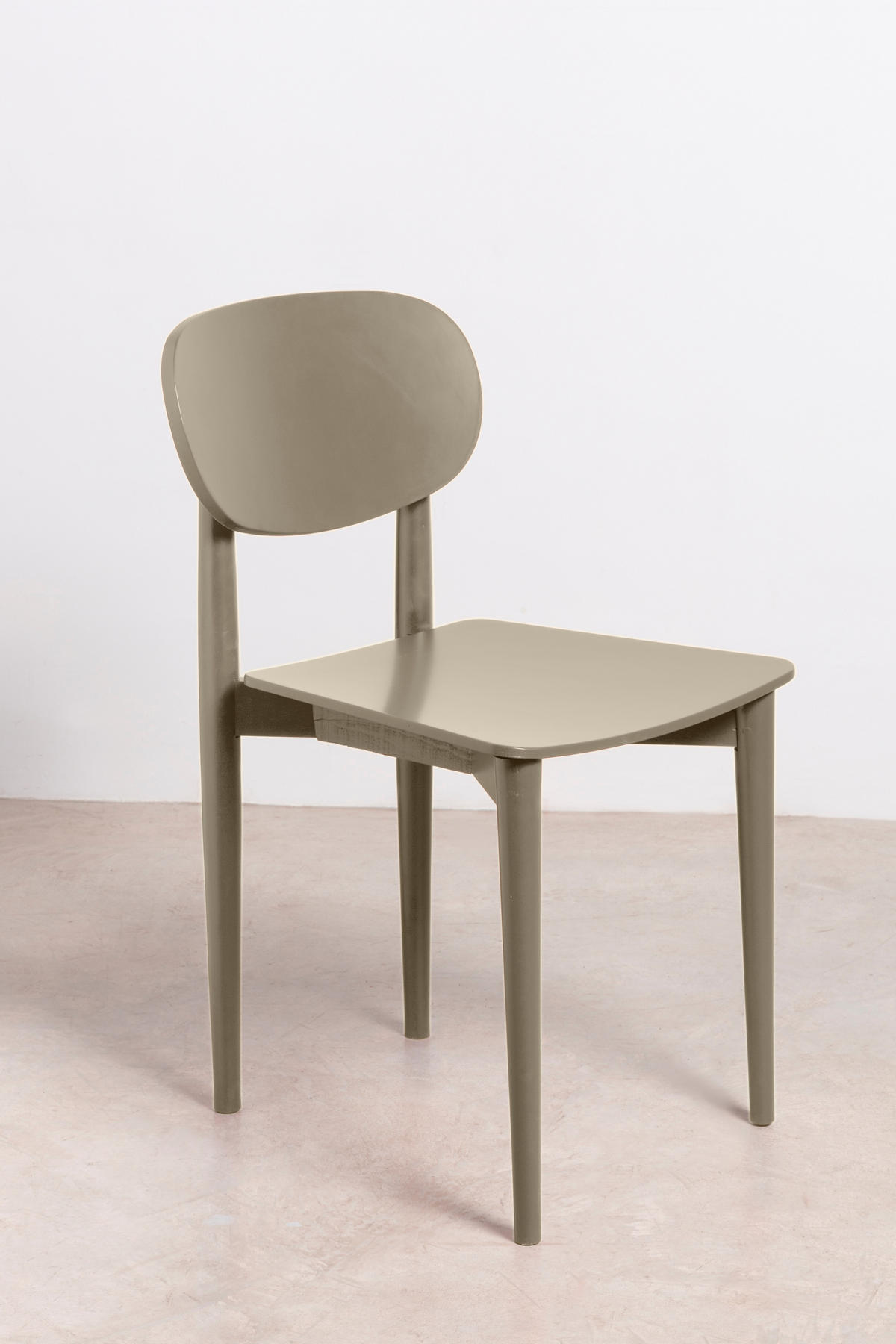 STUHL aus massivem Buchenholz in taupe SANDRO - Taupe, Holz (43/80/50cm) - RNT By Really Nice Things
