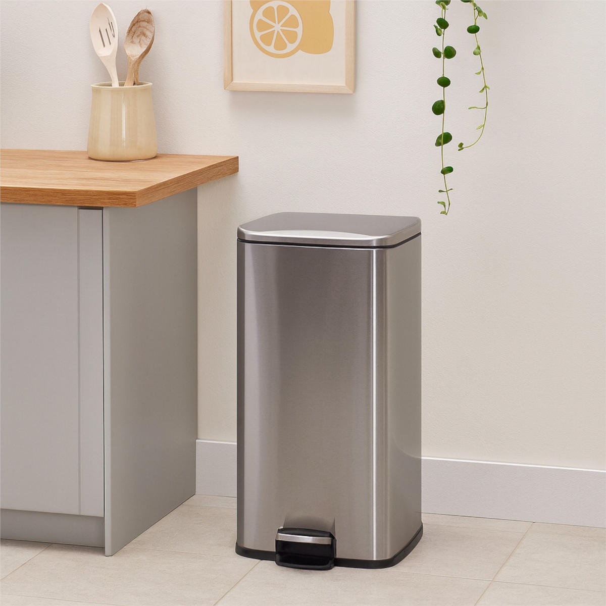 ABFALLEIMER Edelstahl, 35L, 1-Kammer, mit Fußpedal - Silberfarben/Schwarz, Metall (34/61/24cm) - Begryf