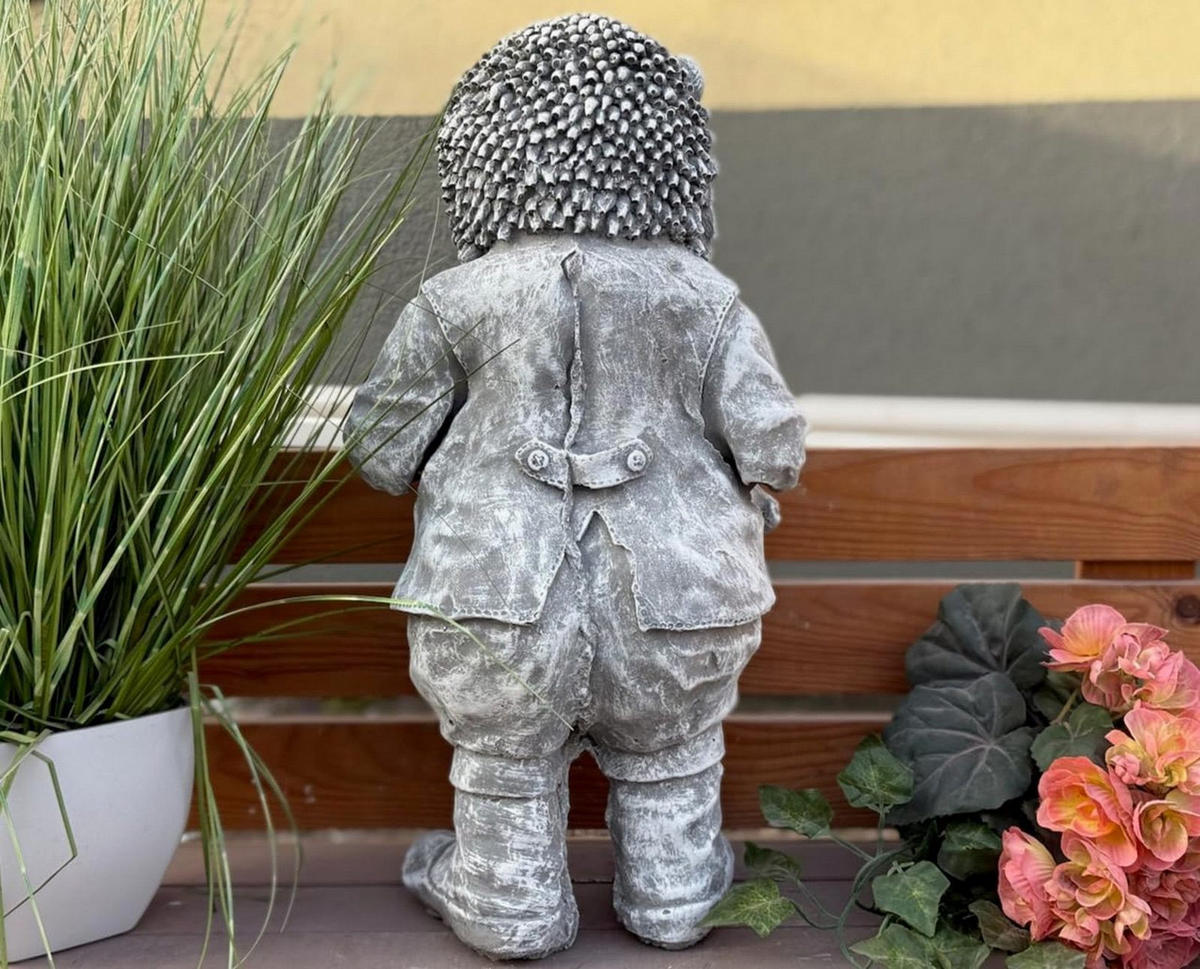 STEINFIGUR Igel Daniel stehend, frostfest, massiv - Grau, Stein (22/45/25cm) - stoneandstyle