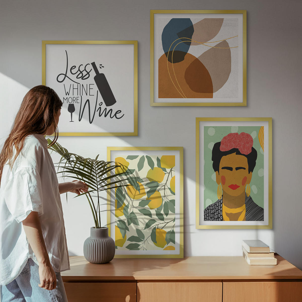 WANDBILDER 4er Set - 50x50 cm & 40x60 cm Goldrahmen - Zitronenweinporträt von Frida - Goldfarben, Kunststoff (50/50cm) - ArtPrintCave