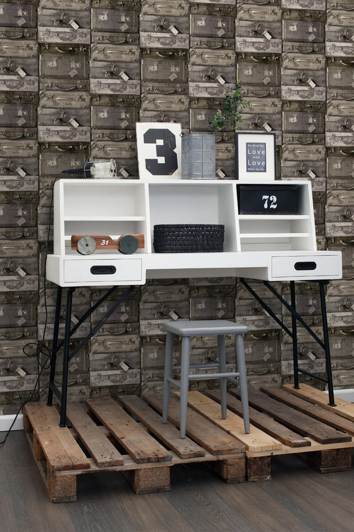 TAPETE Vintage Koffer 53 cm x 10.05 m - Braun, Papier (53/1000cm) - ESTAhome