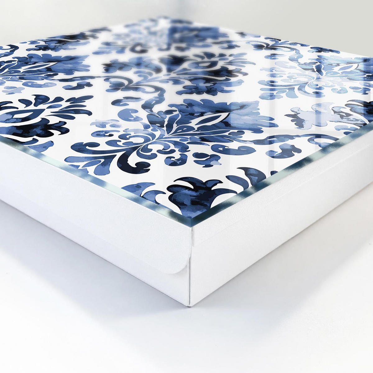 SCHLÜSSELBOX Weiß 30x30 cm – Türöffnung nach rechts - Blaue Ornamente - Blau, Metall (30/30/5cm) - TULUP