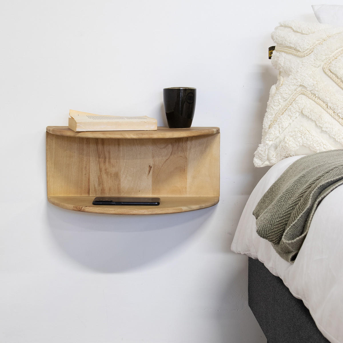 SCHWEBENDER Nachttisch aus Mangoholz, Natur - Braun, Holz (45/22/28cm) - Giga Meubel