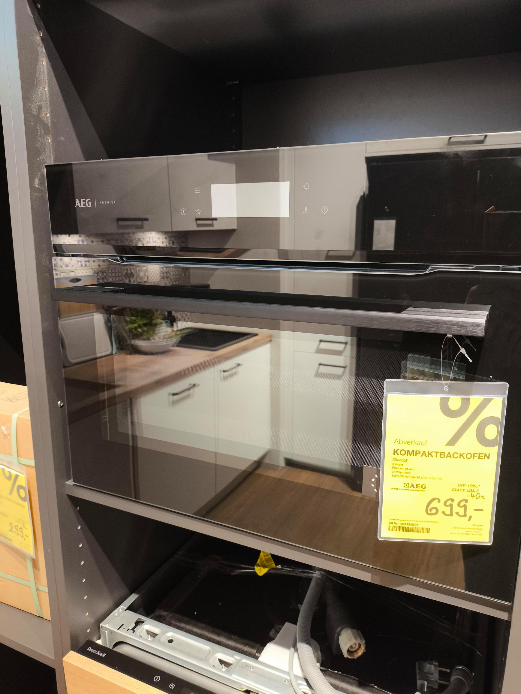 Kompaktbackofen CM 6600B - AEG