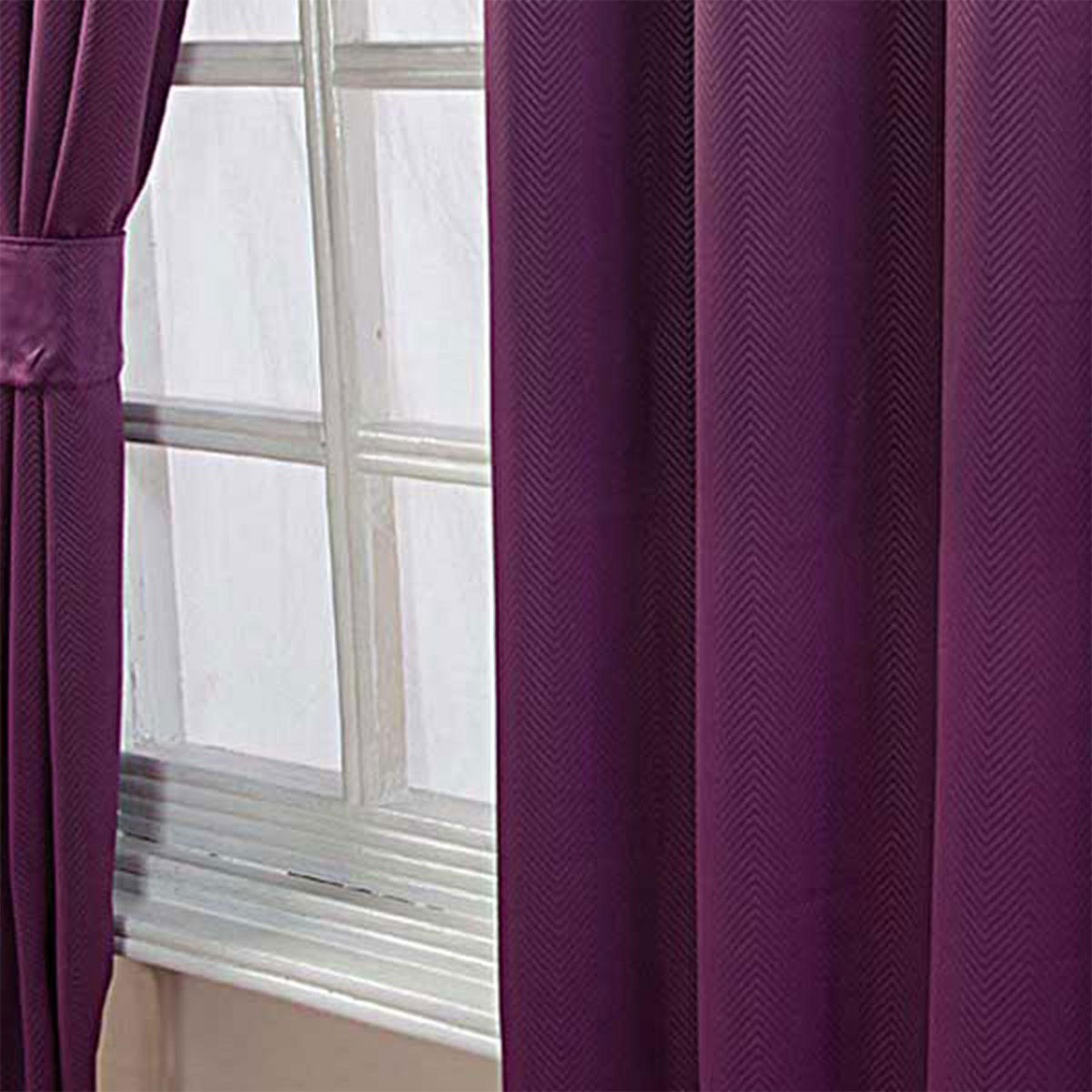 VERDUNKELUNGSVORHÄNGE Fischgrät mit Thermo-Funktion, Ösen 228/137 cm - Aubergine, Textil (228/137cm) - Homescapes