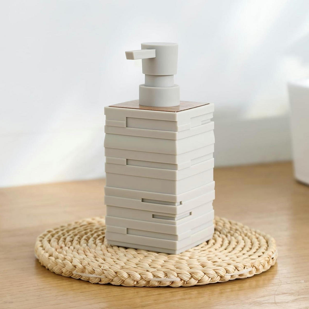 SEIFENSPENDER Beige Holzoptik - Beige, Kunststoff (6.8/16.5/6.8cm)