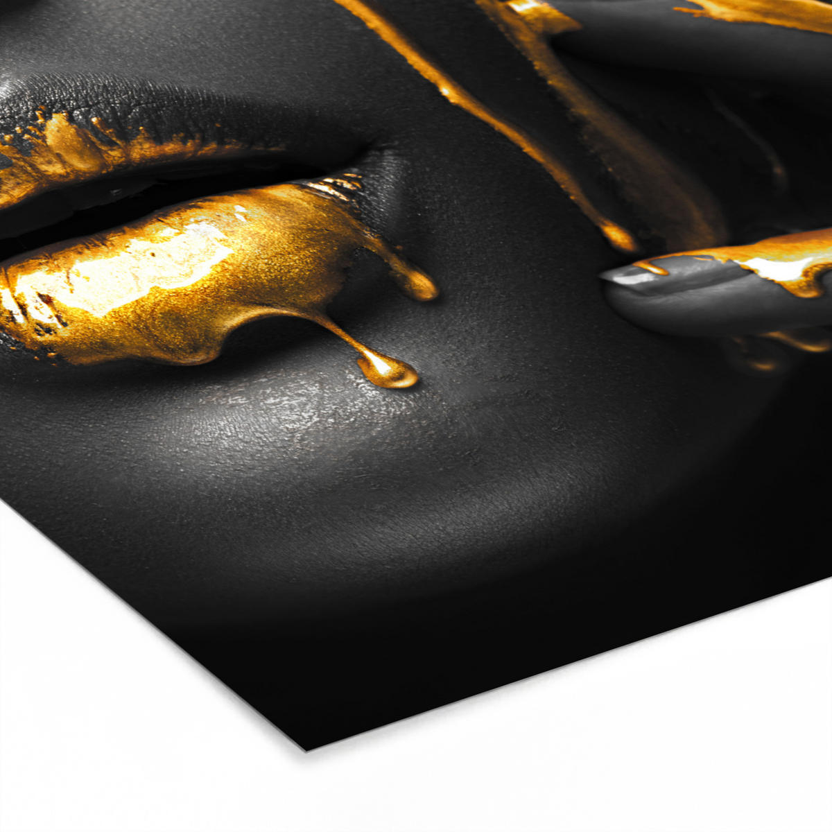 POSTER MIT RAHMEN Frau - Schwarz - Gold - Gesicht - Lippen 40x40 cm - Goldfarben, Papier (40/40cm) - MuchoWow
