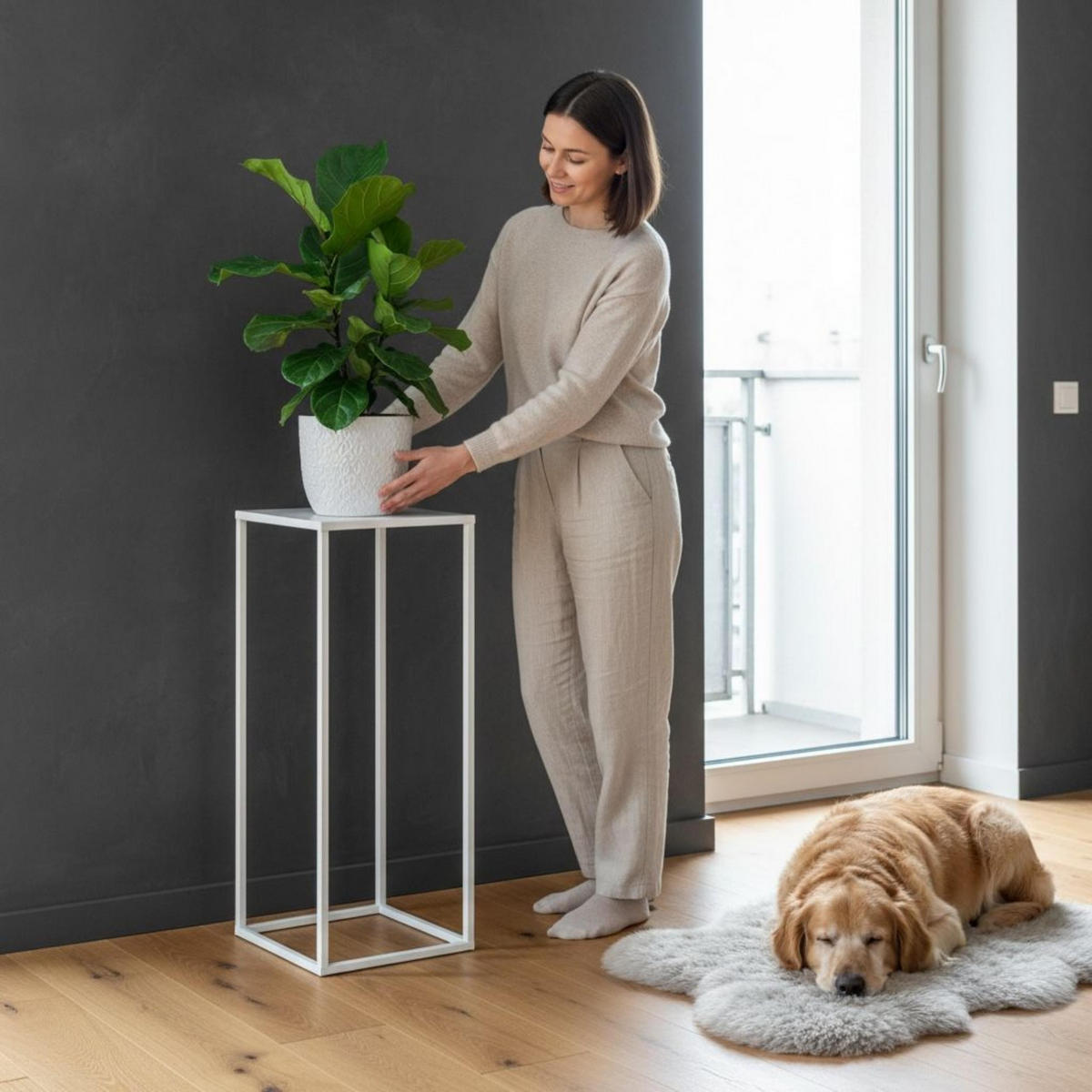 DANDIBO Blumenhocker Metall Weiß Eckig 70 cm Blumenständer Beistelltisch 96482 L Blumensäule Modern Pflanzenständer Pflanzenhocker - Weiß, Metall (28/70/28cm) - DanDiBo