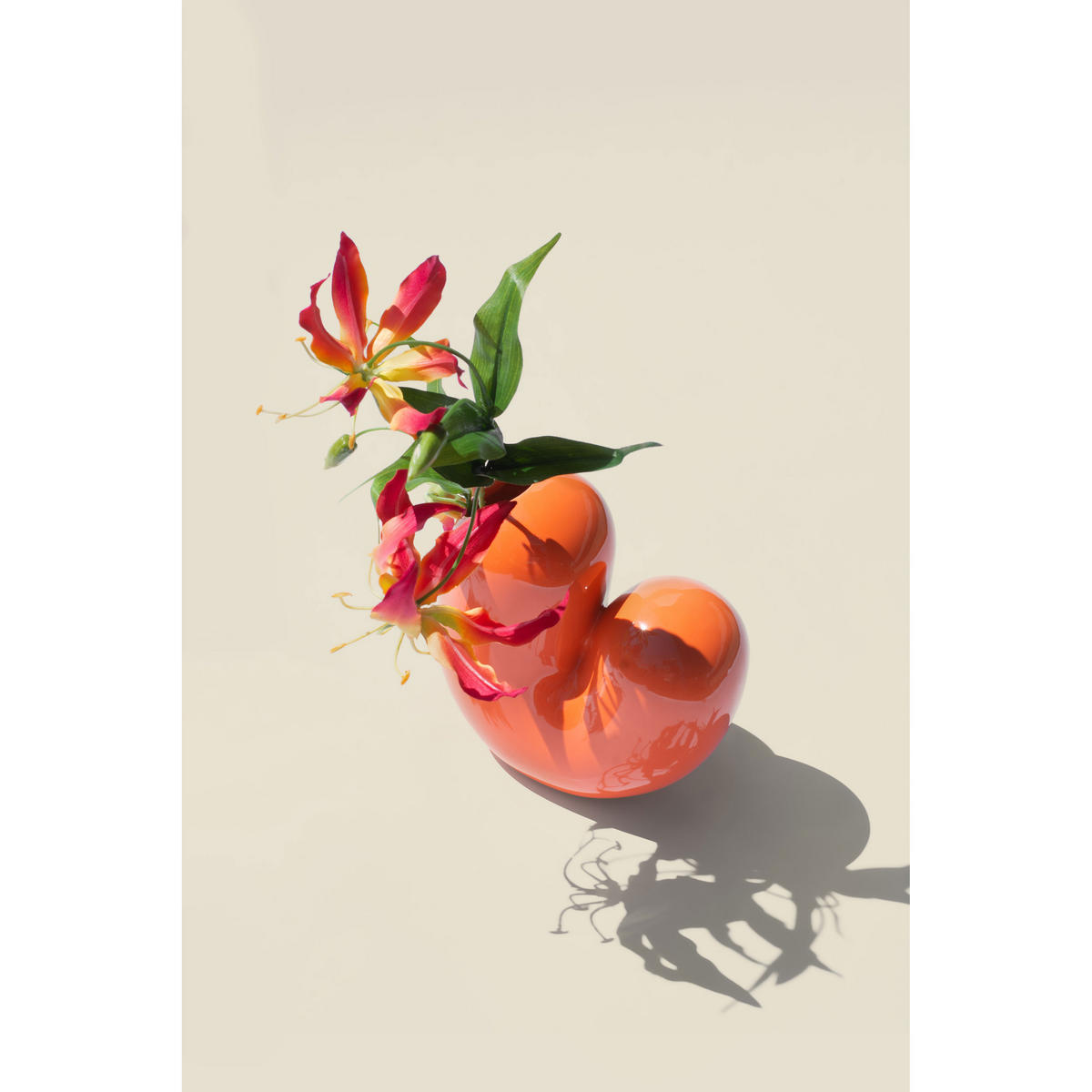 BLUMENVASE Arts of Parts Sulcus, Steingut, Orange, 18 x9.5 x 18 cm - Orange, Keramik (18cm) - Donkey Products