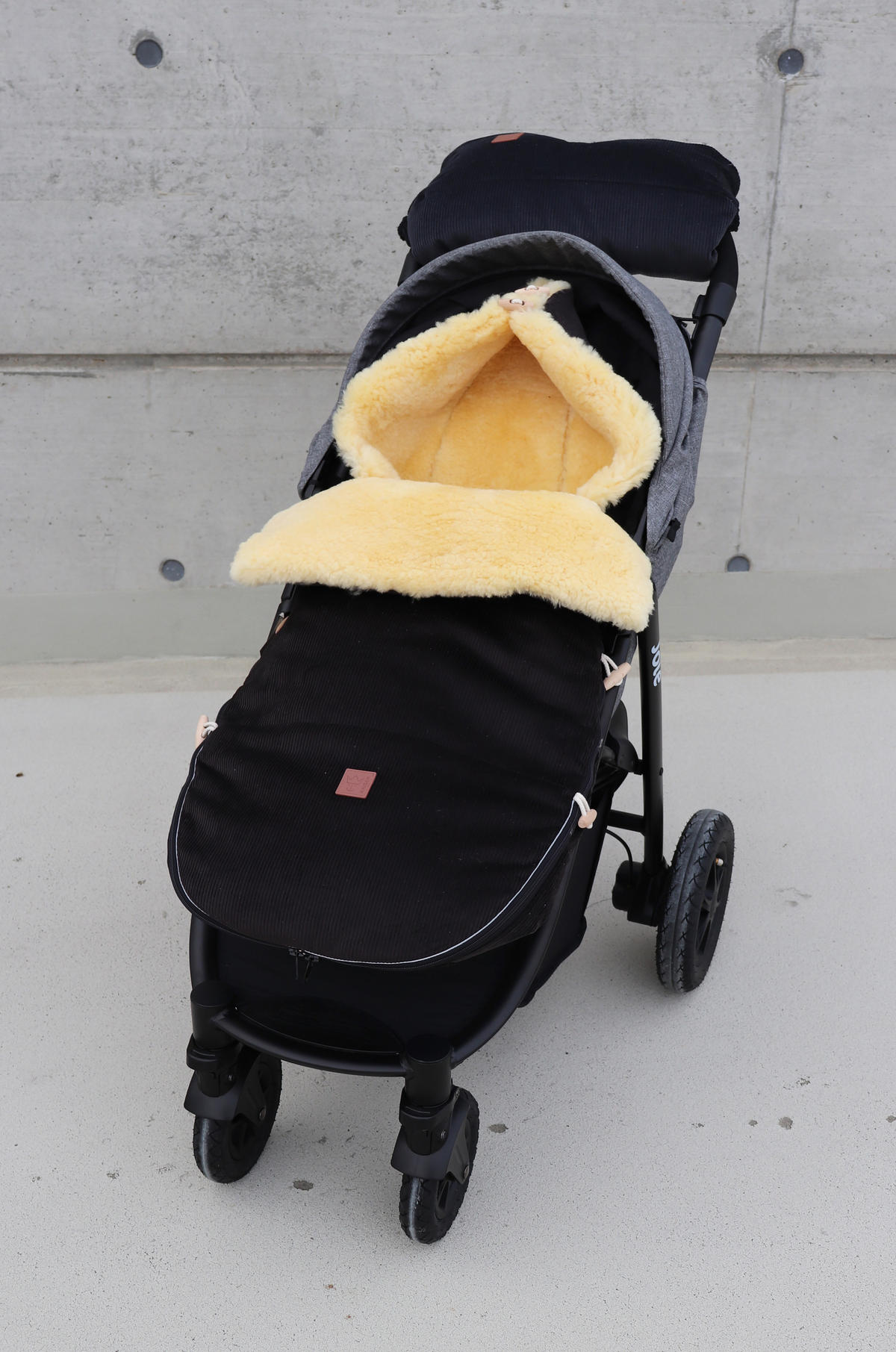 LAMMFELL-FUSSSACK Filius Cord, black - Schwarz, Fell (46/6/100cm) - Kaiserbaby