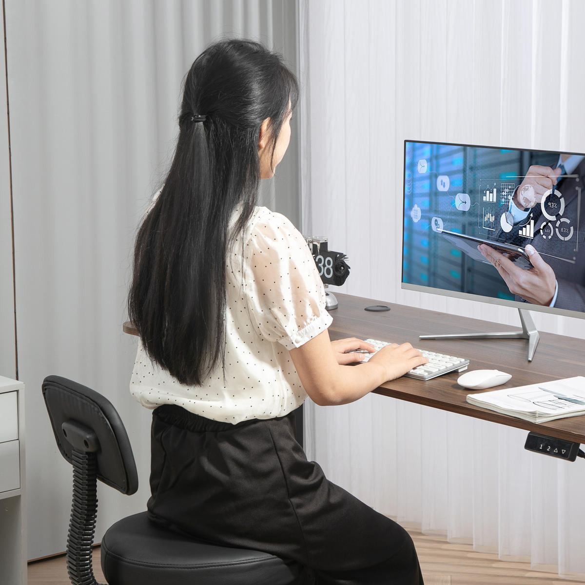 BÜROSTUHL Ergonomischer Zeichenstuhl, Höhenverstellbar Computerstuhl mit Fußring - Schwarz, Kunststoff (52/92/52cm) - HOMCOM