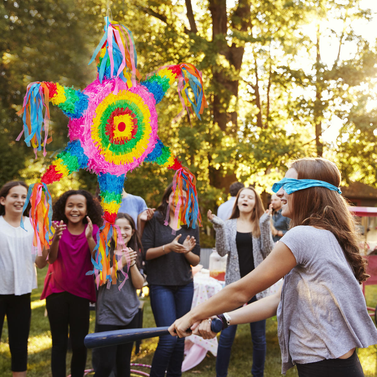 PINATA hvězda - různobarevná, papír/vlnitá lepenka (54/62/8.5cm) - Relaxdays