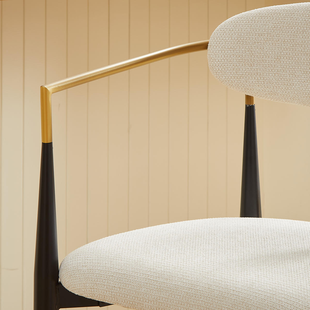 BARHOCKER 2er-Set Beige mit Armlehnen und Schwarz-Gold-Gestell - Beige, Textil (55/94/59cm) - PANGIVO
